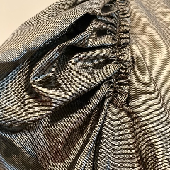 Zara Gold dress - Picture 2 of 5